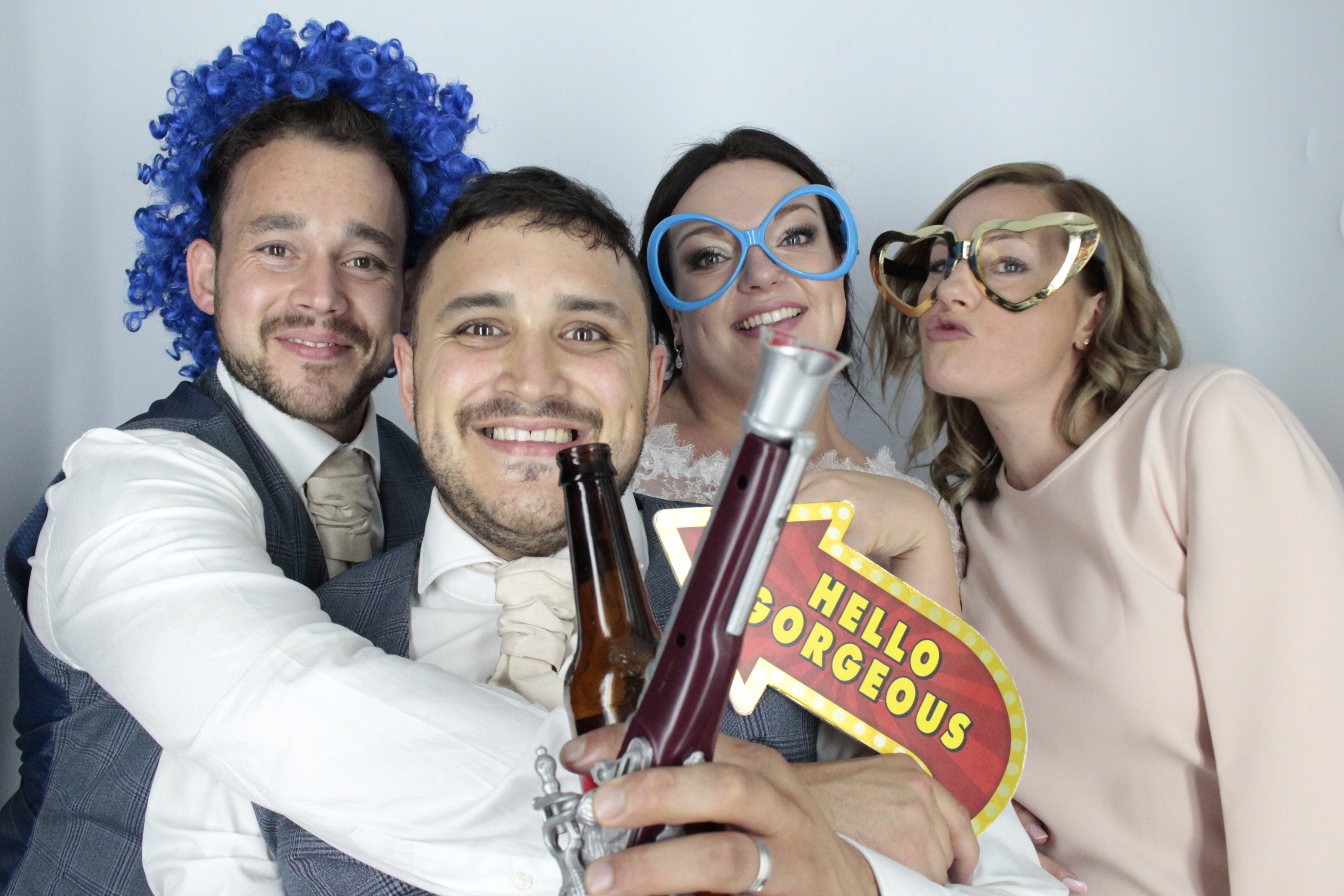 Emma & Karl's Wedding | View more photos from the event at gallery.myphotoboothexperience.co.uk/u/MyPhotoBoothExperienceLtd/Emma-Karls-Wedding